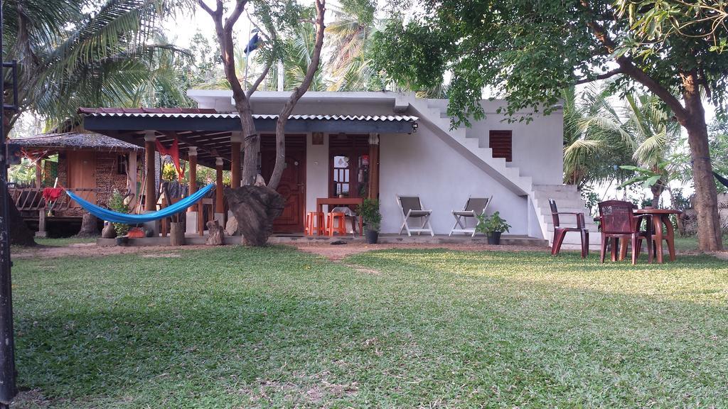 Yaye Guest House Tissamaharama Kültér fotó